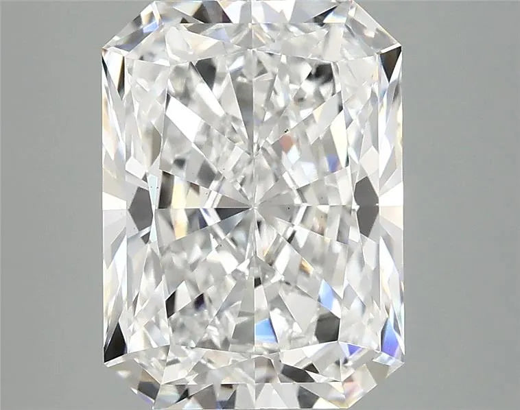 3.86ct Radiant Lab Grown Diamond (Colour D, Clarity VS1, IGI Certified)