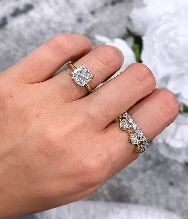 Signature 2.5 mm Eternity Band – with One Heart