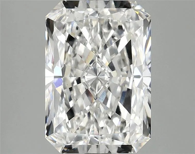 2.98ct Radiant Lab Grown Diamond (Colour E, Clarity VS2, IGI Certified)
