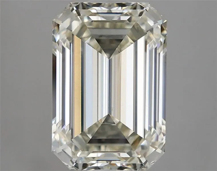 3.05ct Emerald Lab Grown Diamond (Colour I, Clarity VVS2, IGI Certified)