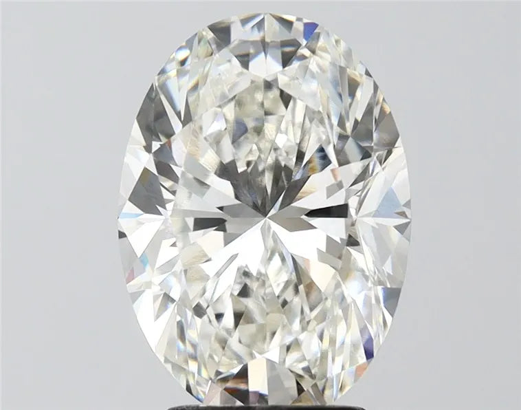 4.01ct Oval Lab Grown Diamond (Colour G, Clarity VVS1, IGI Certified)