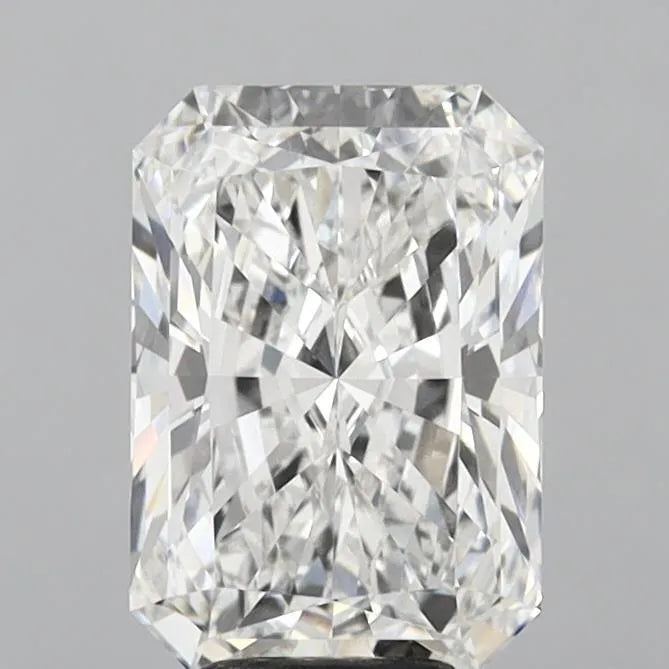 5.04ct Radiant Lab Grown Diamond (Colour F, Clarity VVS2, IGI Certified)