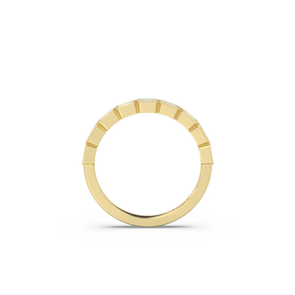 Signature Horizontal Emerald Bezel Band