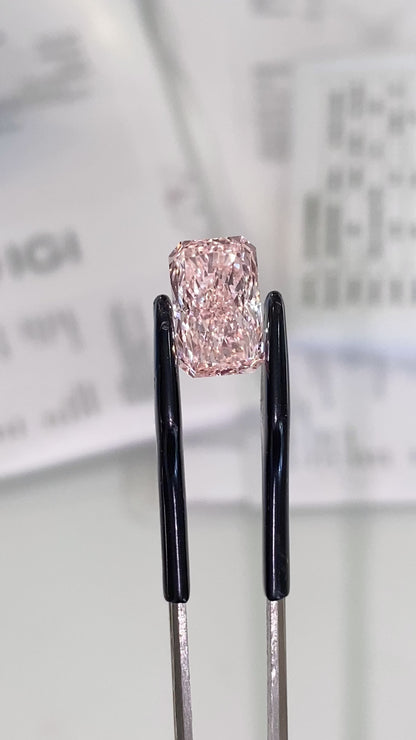 Pink Radiant Lab Diamond 3.55 ct VVS1
