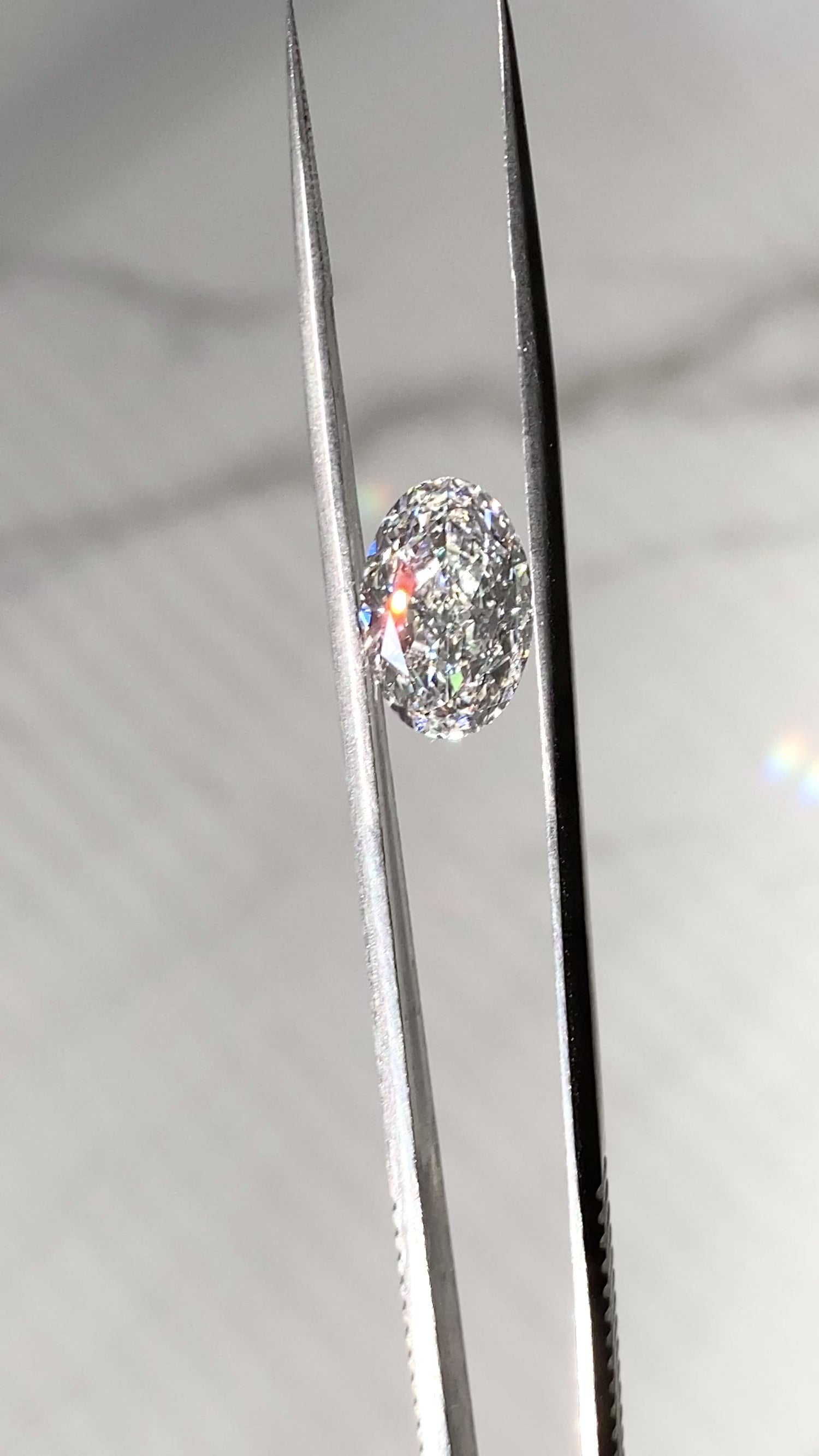 No Bowtie Oval Lab Diamond 3.51ct E VVS2