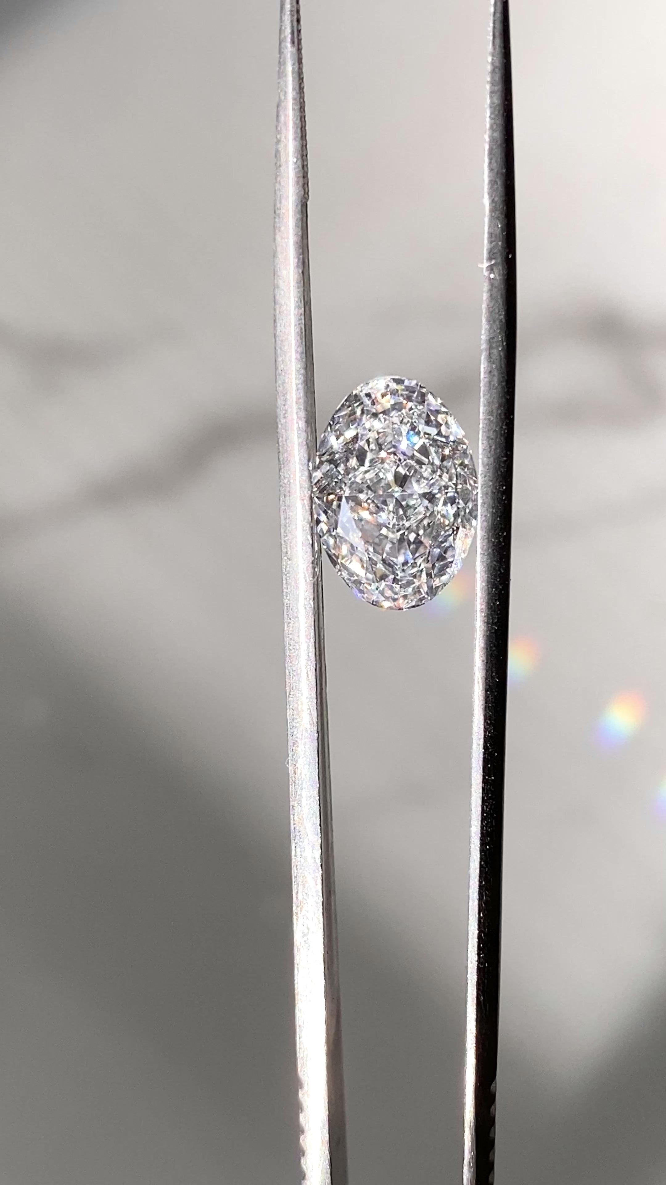 No Bowtie Oval Lab Diamond 3.02ct D VVS2